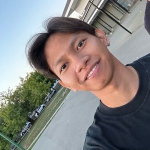 Meet your Posher, Paul jun dennis